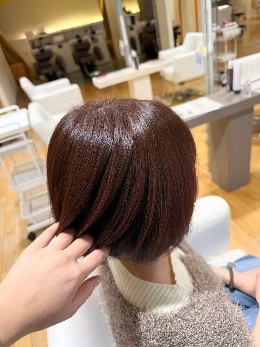 カラー ブラウンカラー ピンクカラー ヘアカラー femme 當田 莉央のヘアスタイル