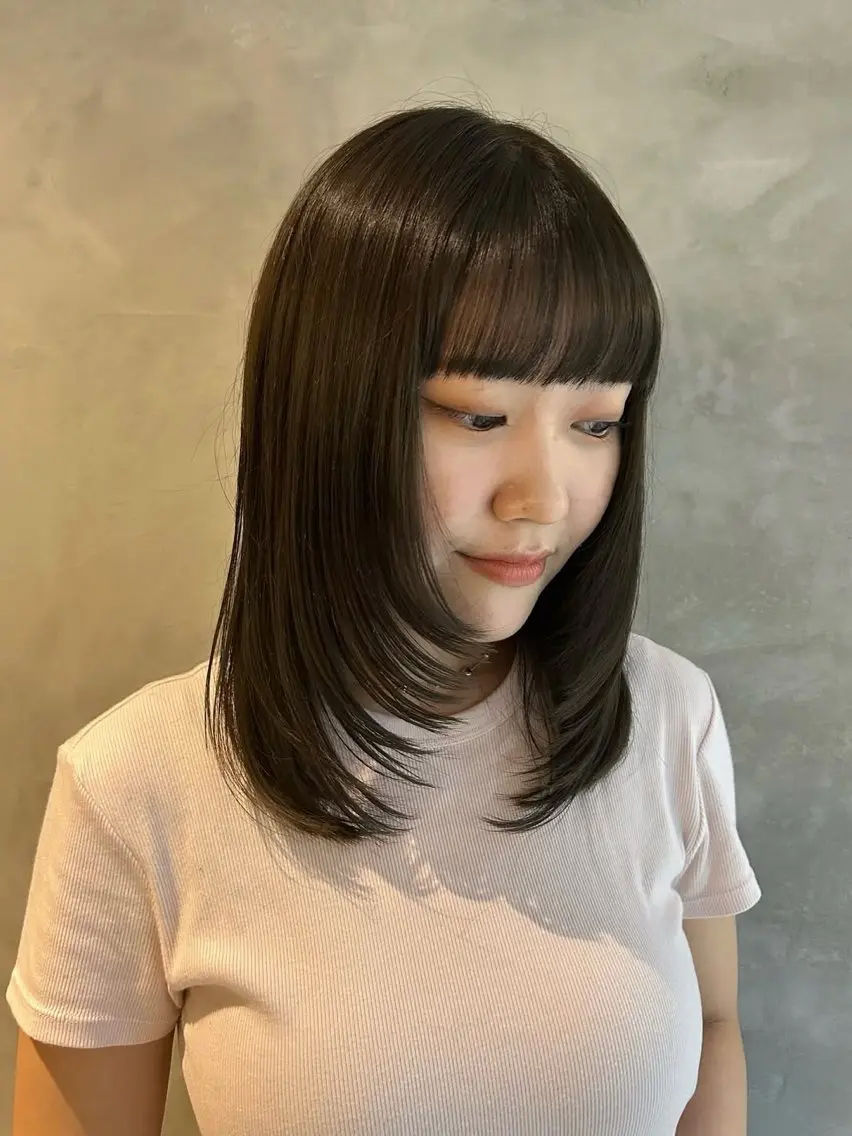 ミディアム レイヤーカット Mori Aimiのヘアスタイル