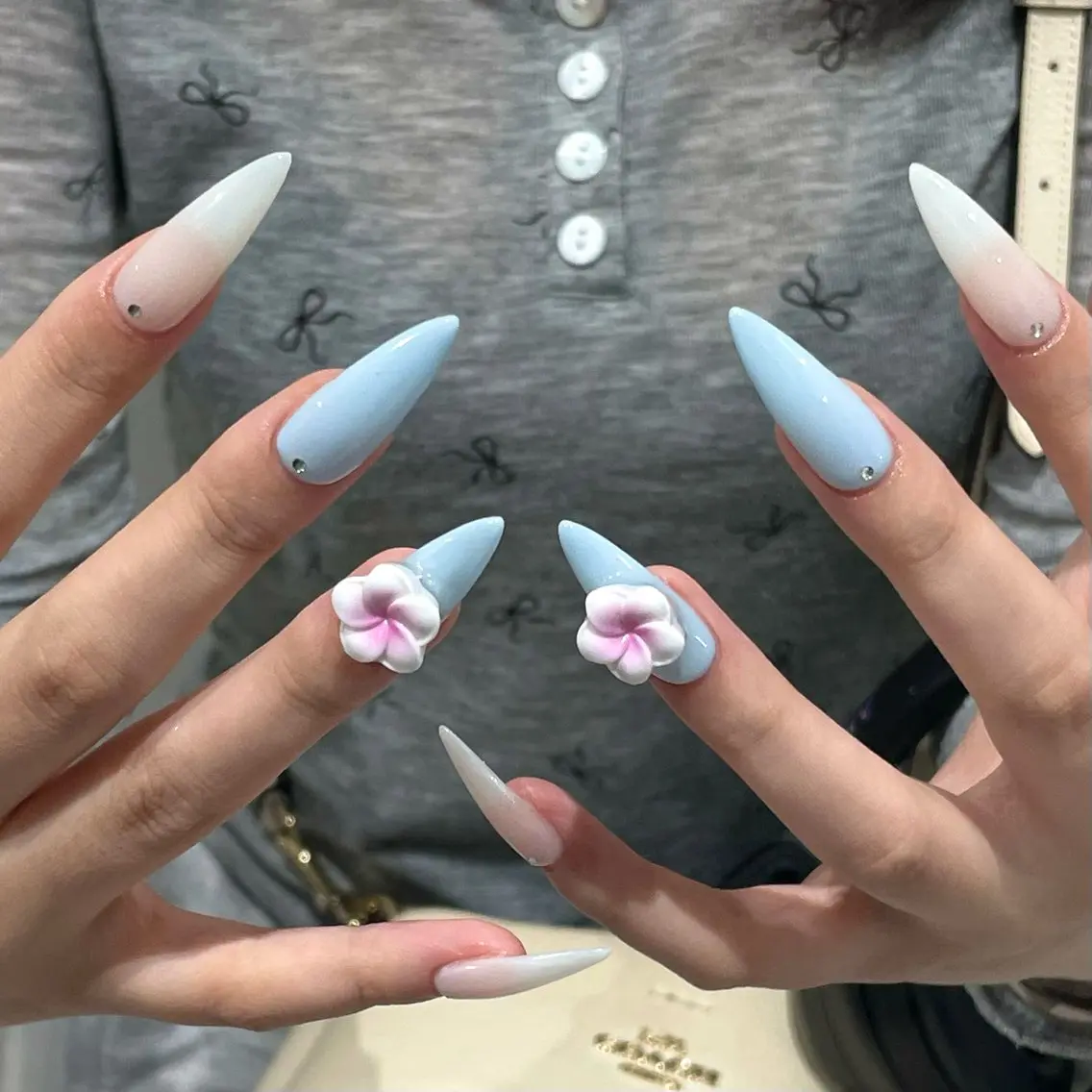 ネイル ハンドネイル IROHA NAIL Kurumi🪽🫧のネイルデザイン