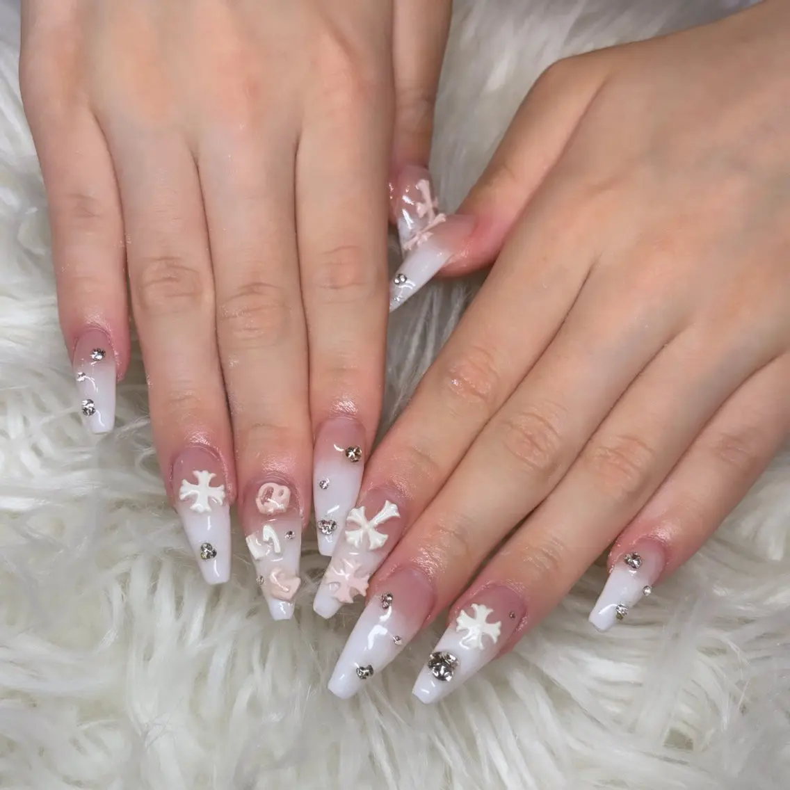 ネイル ハンドネイル ayumi❤︎ Betty Nailのネイルデザイン