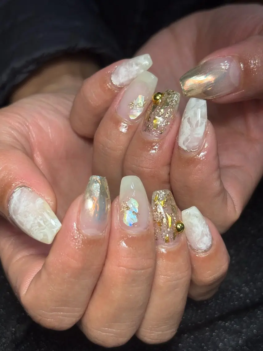 ネイル ハンドネイル フットネイル ✴︎ Delightのネイルデザイン