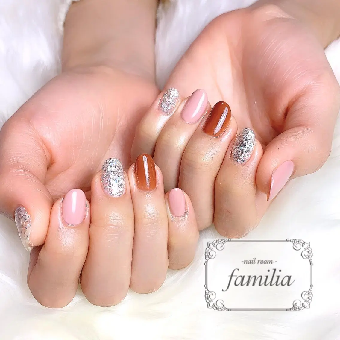 ネイル ハンドネイル -nailroom- familiaのネイルデザイン