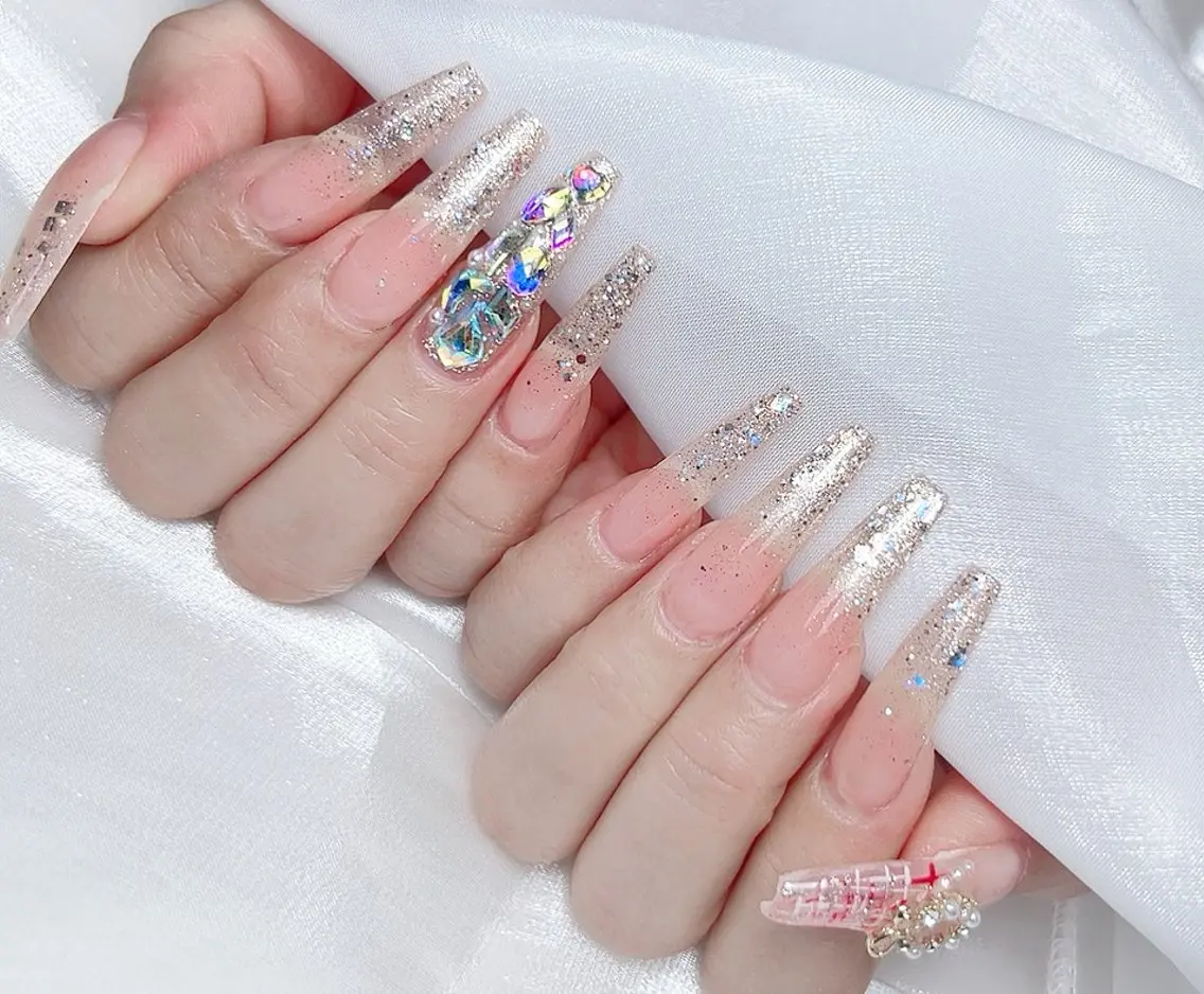 ネイル ハンドネイル M🌷nail 長さだし専門店のネイルデザイン