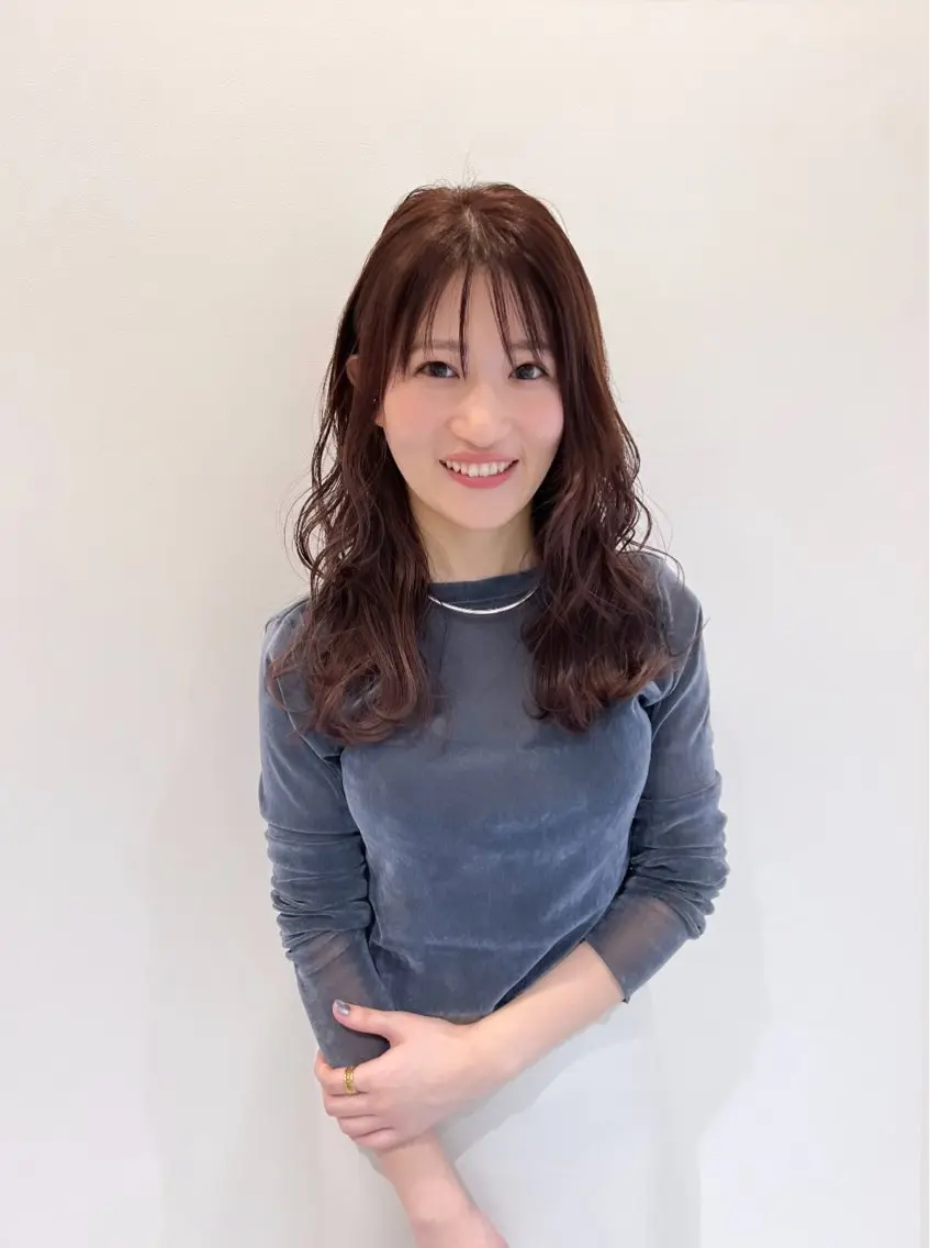 ミディアム Yuu's 【ユウズ】のヘアスタイル
