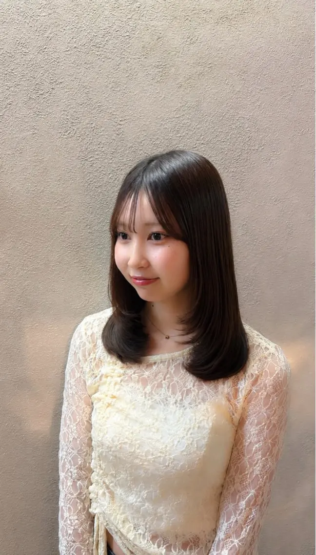 カット 縮毛矯正 川村 夏穂のヘアスタイル