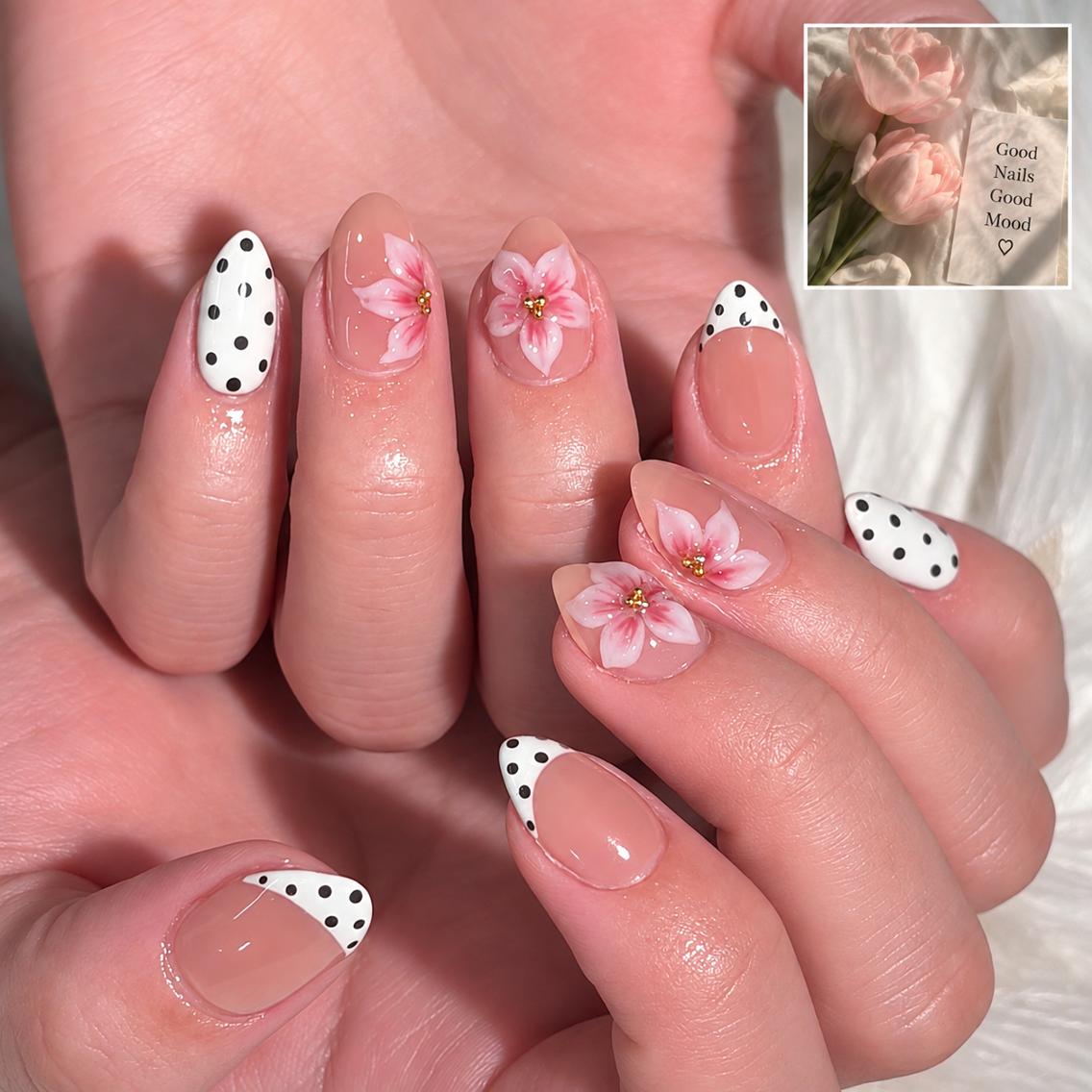 ネイル ルナ 🎀のネイルデザイン