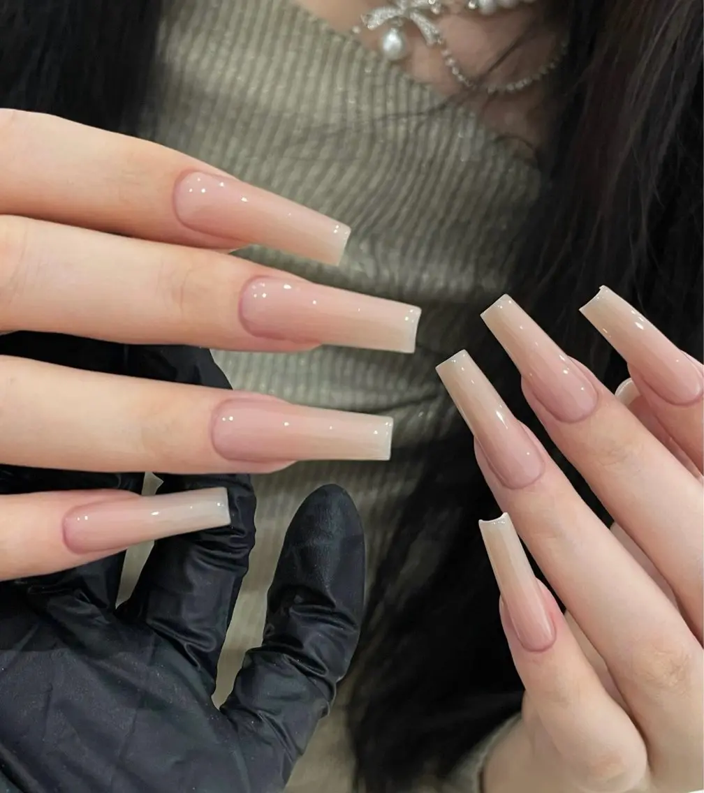 💜チップ長さだしワンカラーの写真
