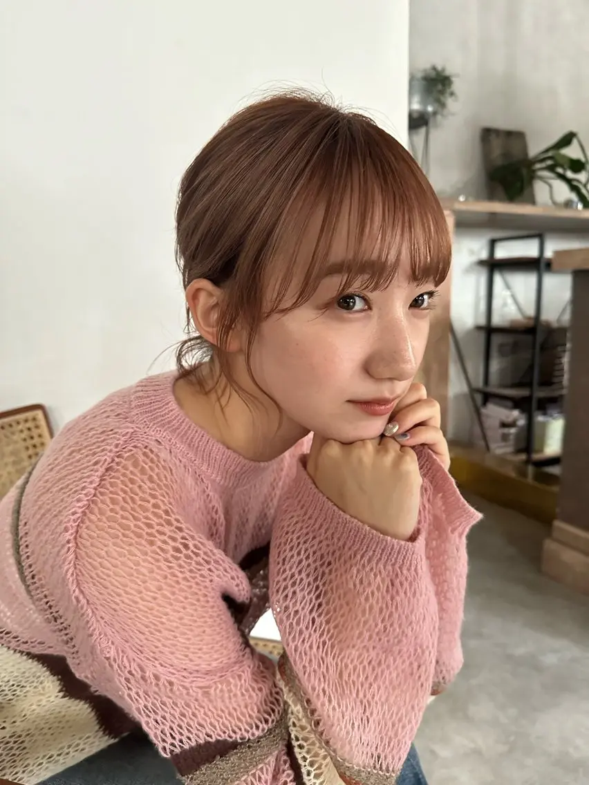 ミディアム カラー ベージュカラー ブリーチ ピンクカラー ピンクベージュ ヘアカラー 🫧透明感カラー／ 💙安藤美海💙のヘアスタイル