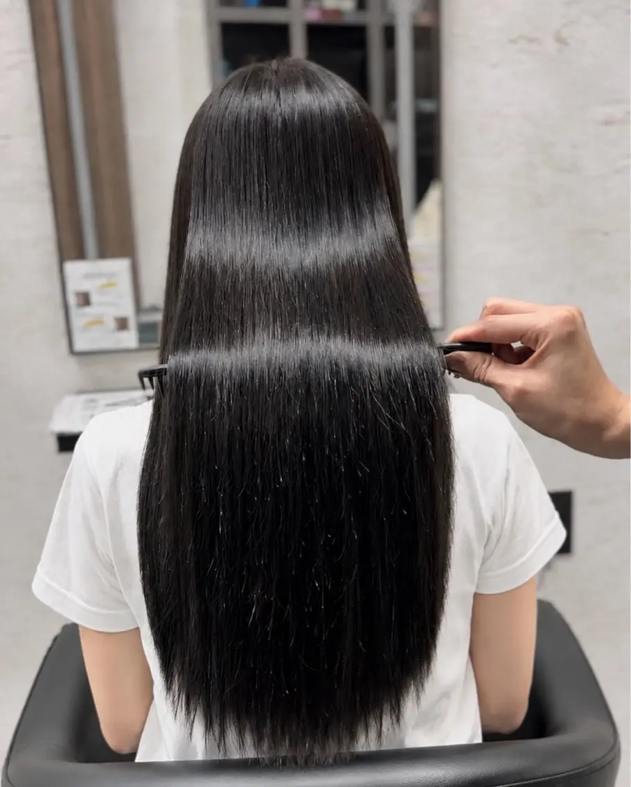 ロング 縮毛矯正 カット ヘアカラー 縮毛矯正 トリートメント 縮毛矯正🎀髪質改善 の専門家tomonaのヘアスタイル