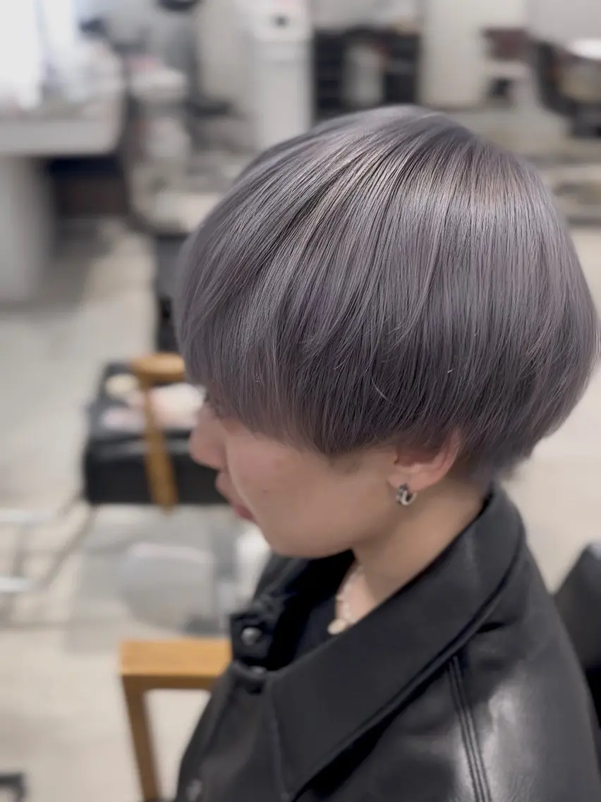 ショート カラー アッシュ 透明感カラー シルバー 髙木 利央のヘアスタイル