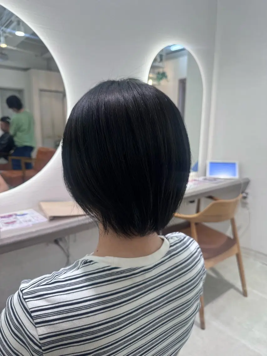 カラー 戸張 渚のヘアスタイル