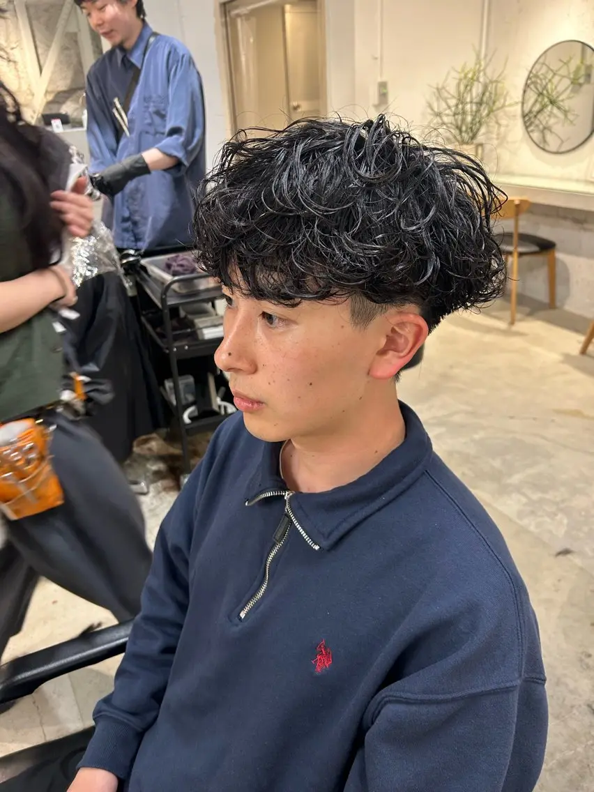 パーマ メンズ カット メンズ清潔感のプロ 💈メンズパーマ藤田のヘアスタイル