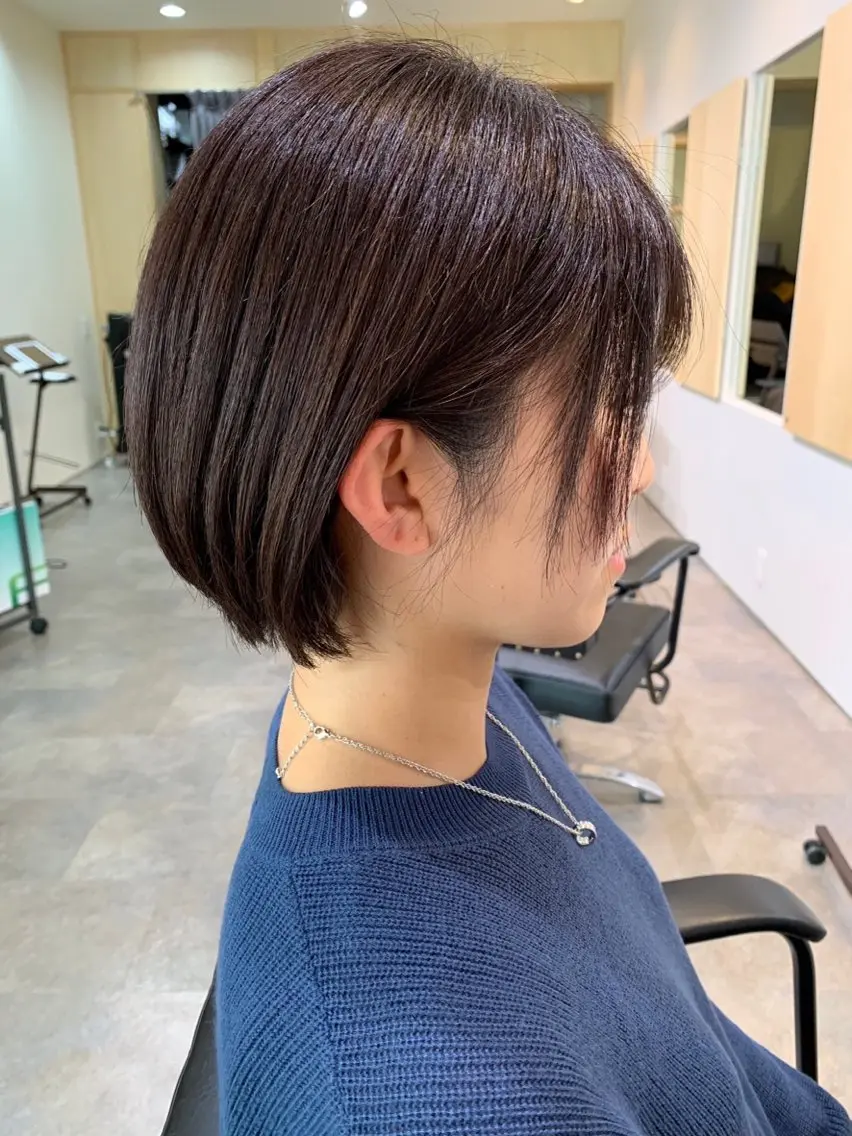 ショート ボブ カット ヘアカラー トリートメント ✨弱酸性縮毛/艶々✨ 髪質改善Mai🌟のヘアスタイル