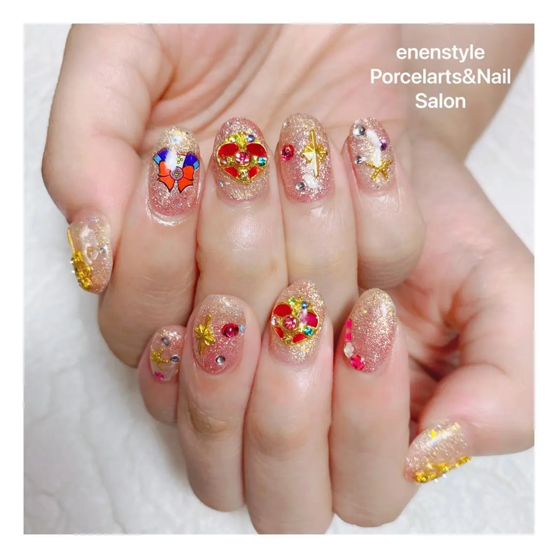 ミディアム ネイル ハンドネイル 🐾enen style 🐾のネイルデザイン