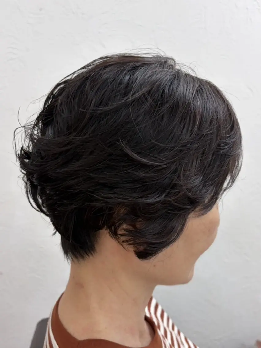 ショート 岡本 浩子のヘアスタイル