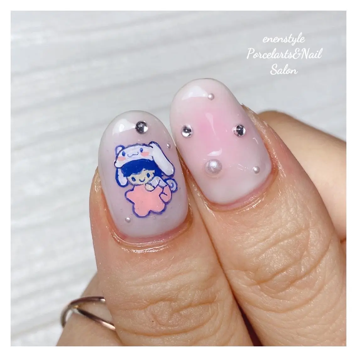 ミディアム ネイル 🐾enen style 🐾のネイルデザイン