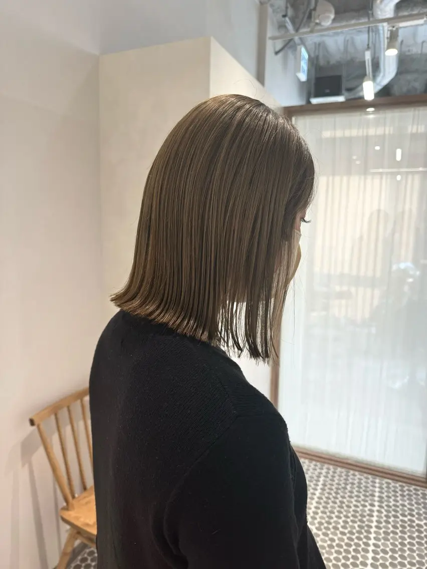 【ミニモ限定🤎】カット＋ブリーチ無しダブルカラー＋ケアトリートメントの写真