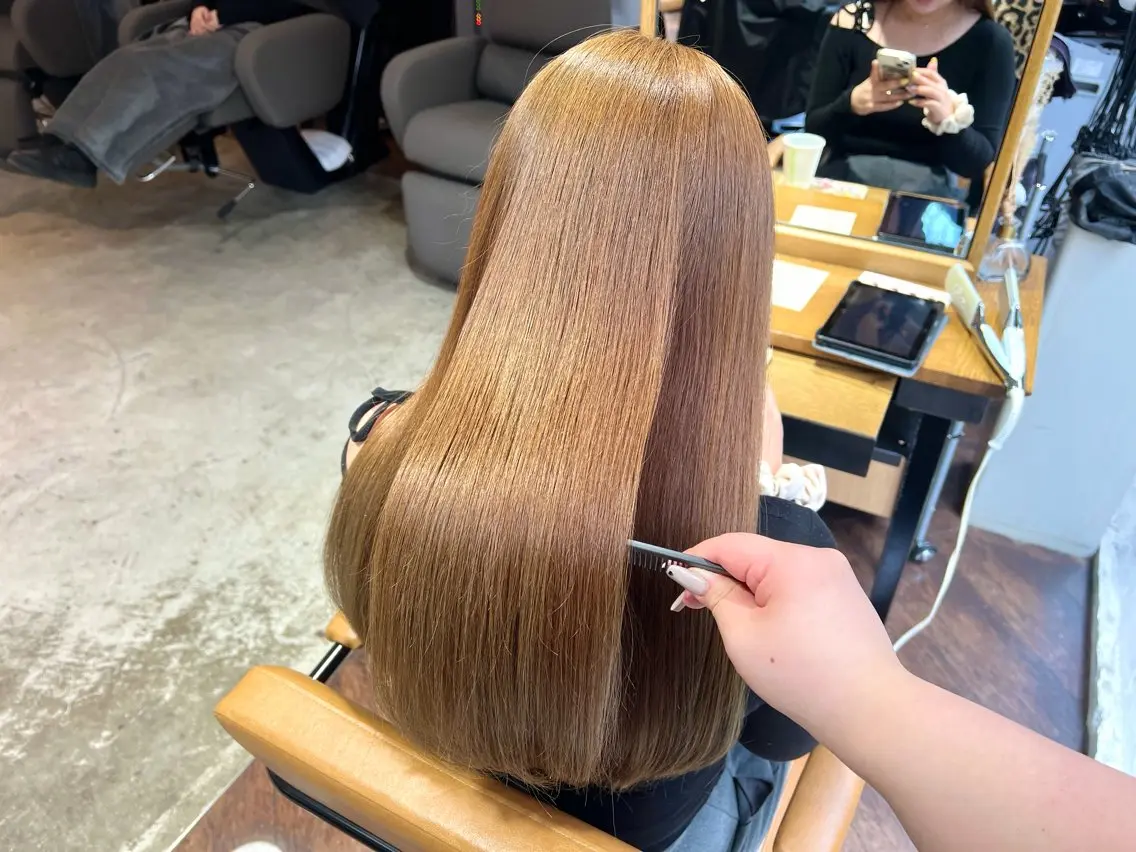 ロング トリートメント カット トリートメント 髪質改善/韓国風 🦕ＡＫＡＲＩ🩵のヘアスタイル