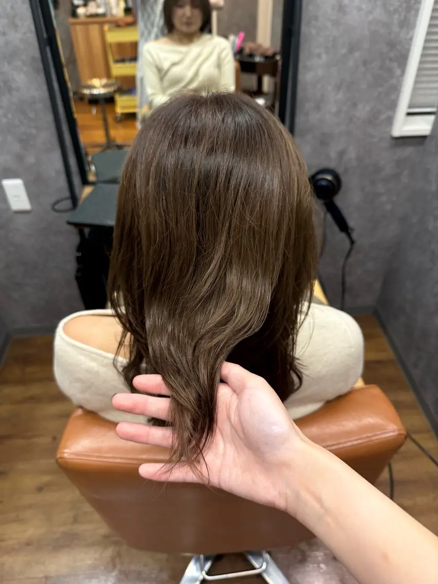 ミディアム カット ヘアカラー トリートメント cocoa船橋🎀 naomiのヘアスタイル
