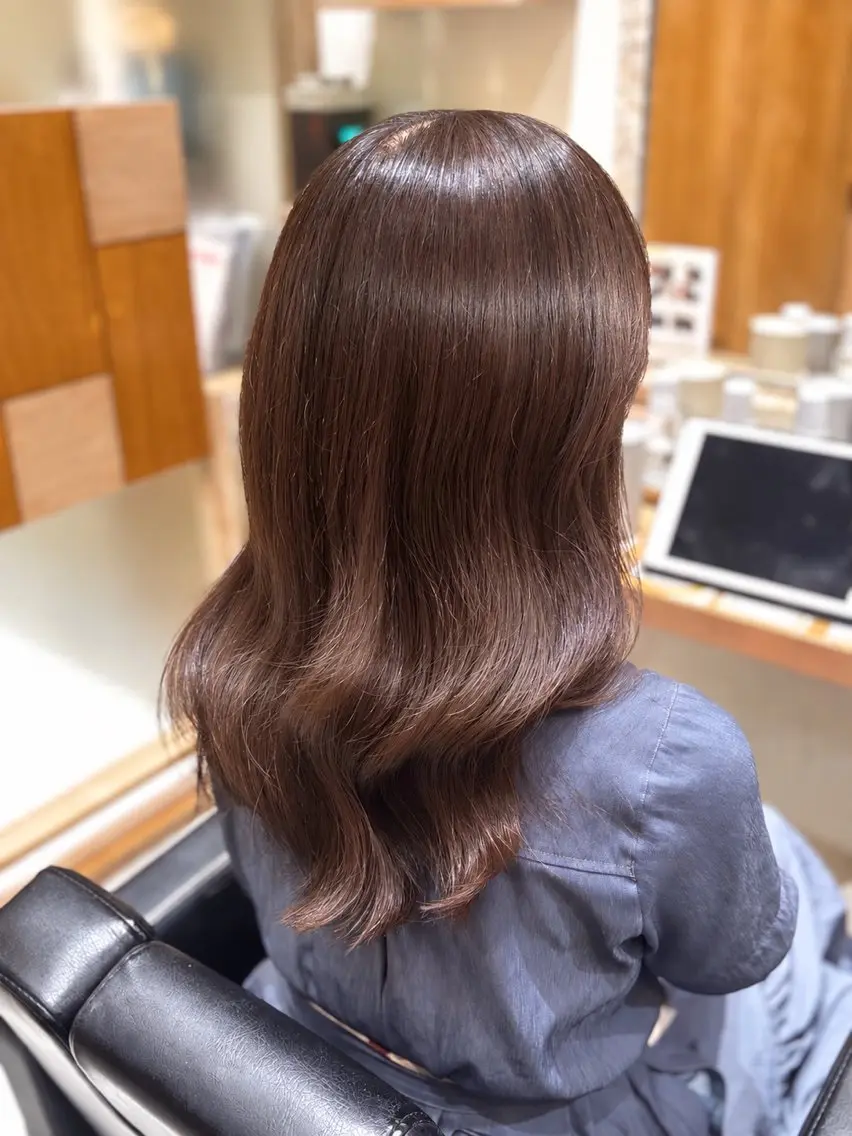 ロング カット ヘアカラー トリートメント ヘッドスパ 透明感ツヤカラー/ 縮毛矯正/静岡のヘアスタイル