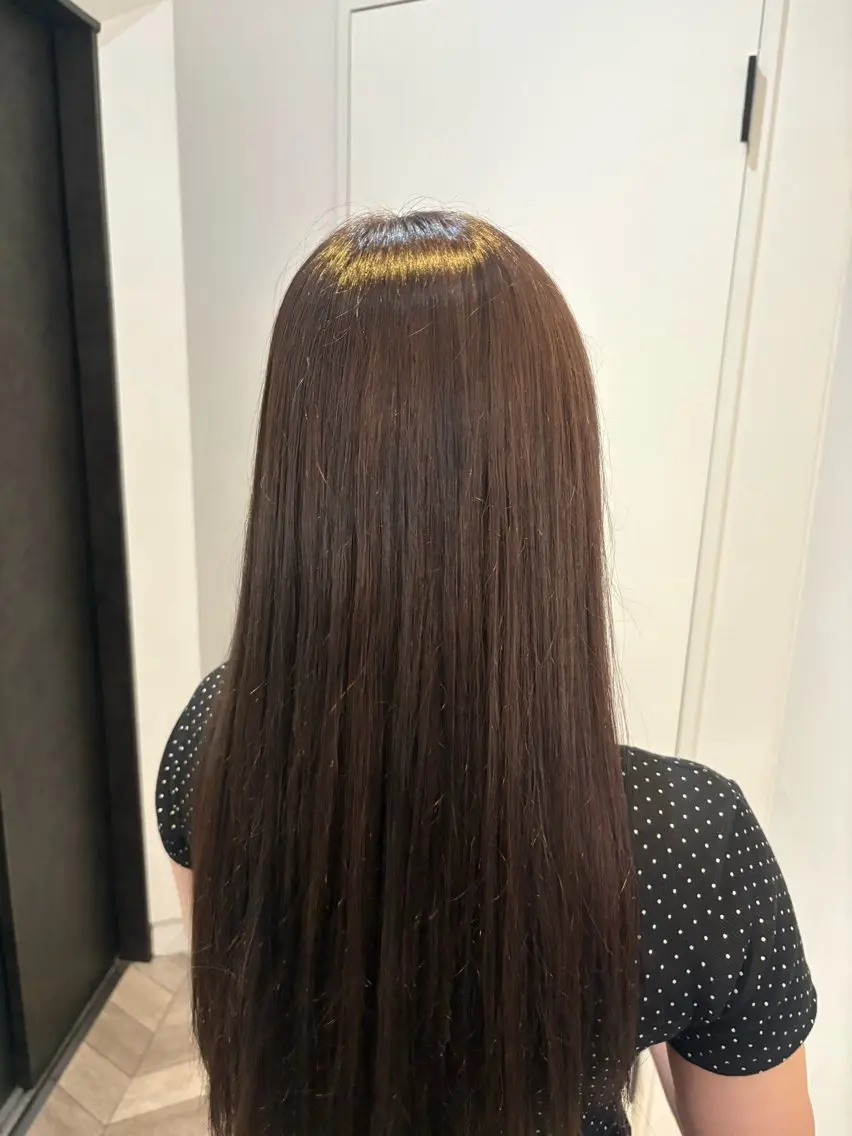 ロング カラー ブラウンカラー チョコレートブラウン 吉井 愛陽のヘアスタイル