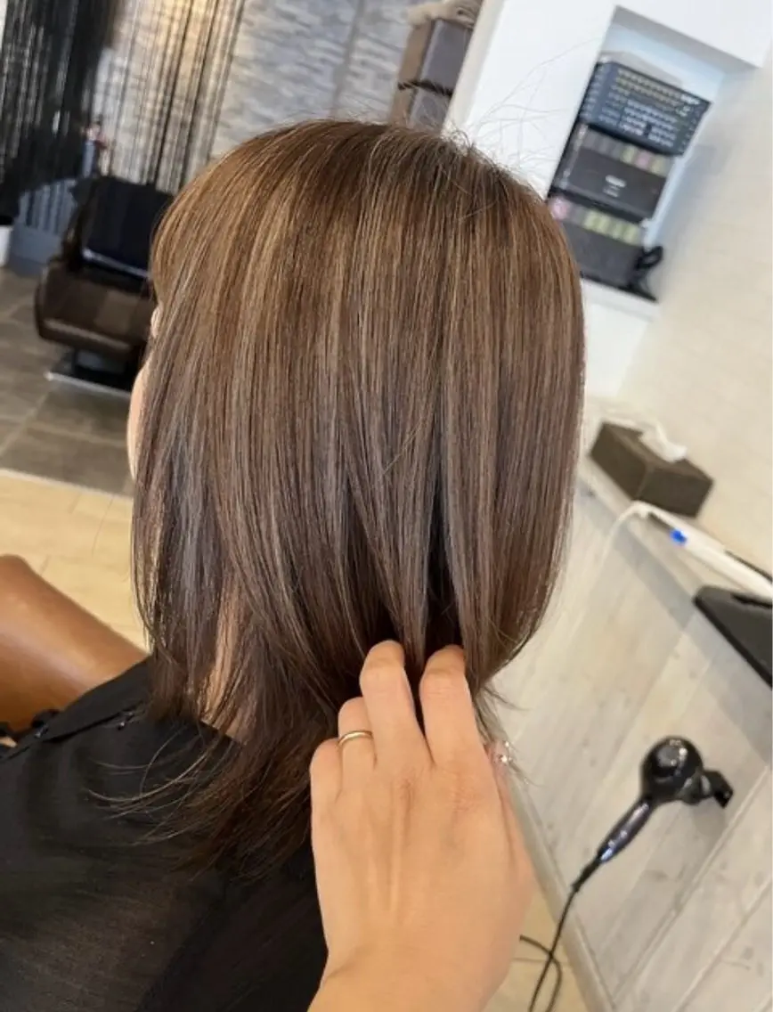 ロング Cuthie 泉川のヘアスタイル