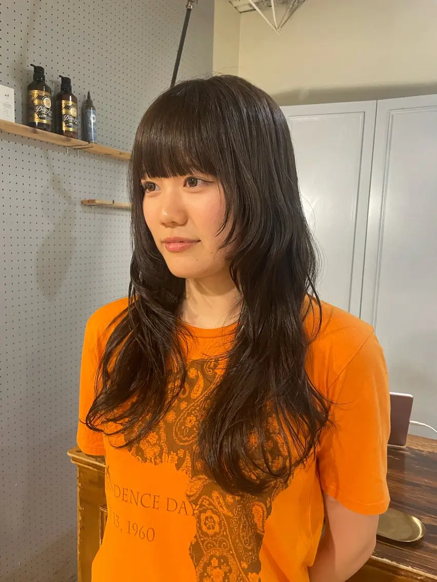 セミロング カラー カット ヘアカラー トリートメント 🤩噂のMr.髪ポジ ティブ®️yu🤩のヘアスタイル