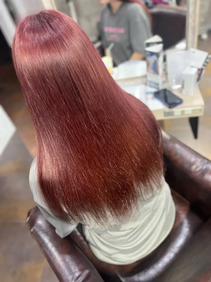 ロング カラー ヘアアレンジ シールエクステ バレイヤージュ ダブルカラー グラデーションカラー ハイライトカラー ミルクティーハイトー ン💖Mikaのヘアスタイル