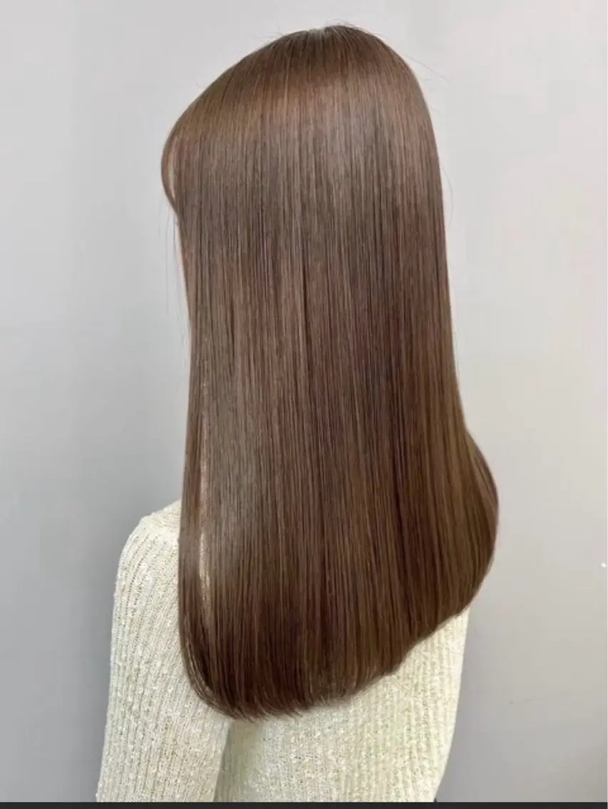 ロング tomo MiND HAiRのヘアスタイル