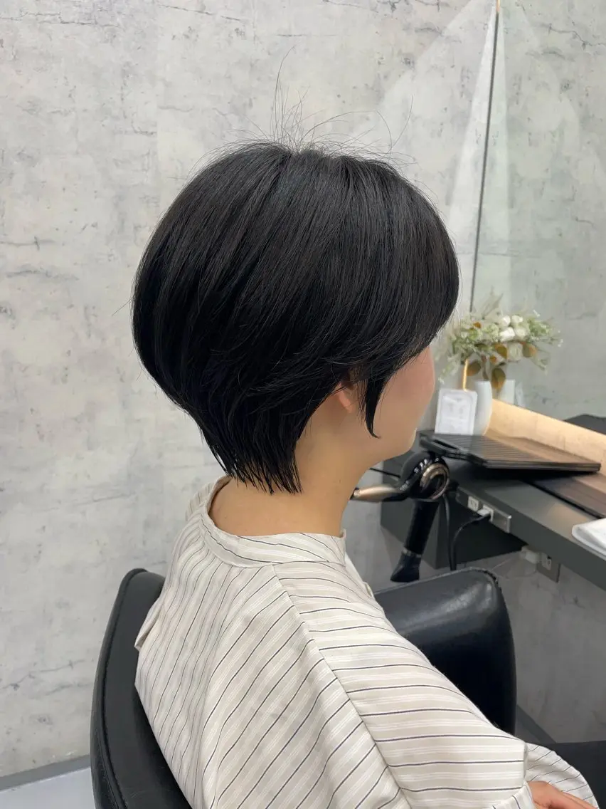 ショート カラー カット ヘアカラー トリートメント レイヤー×顔周 り×髪質改善/MIUのヘアスタイル