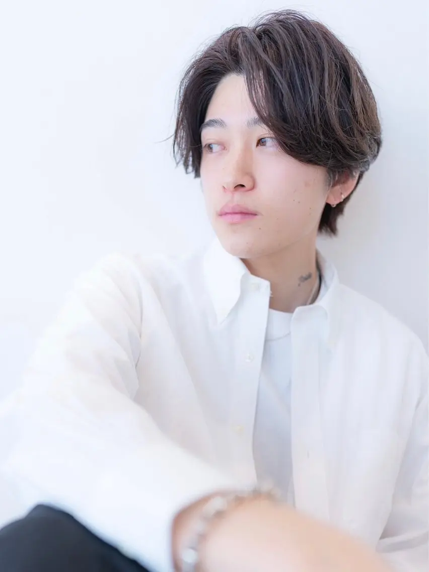 ⭐️1番人気⭐️【🇰🇷1日2名限定🇰🇷】癖毛が悩みのメンズ向けカット+曲がる縮毛矯正+ケアTR￥15,000の写真