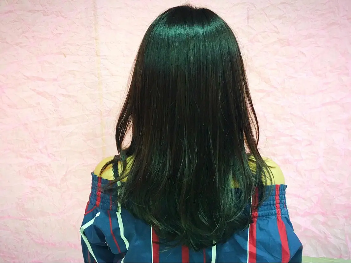 ミディアム セミロング ロング カラー boutique misakiのヘアスタイル