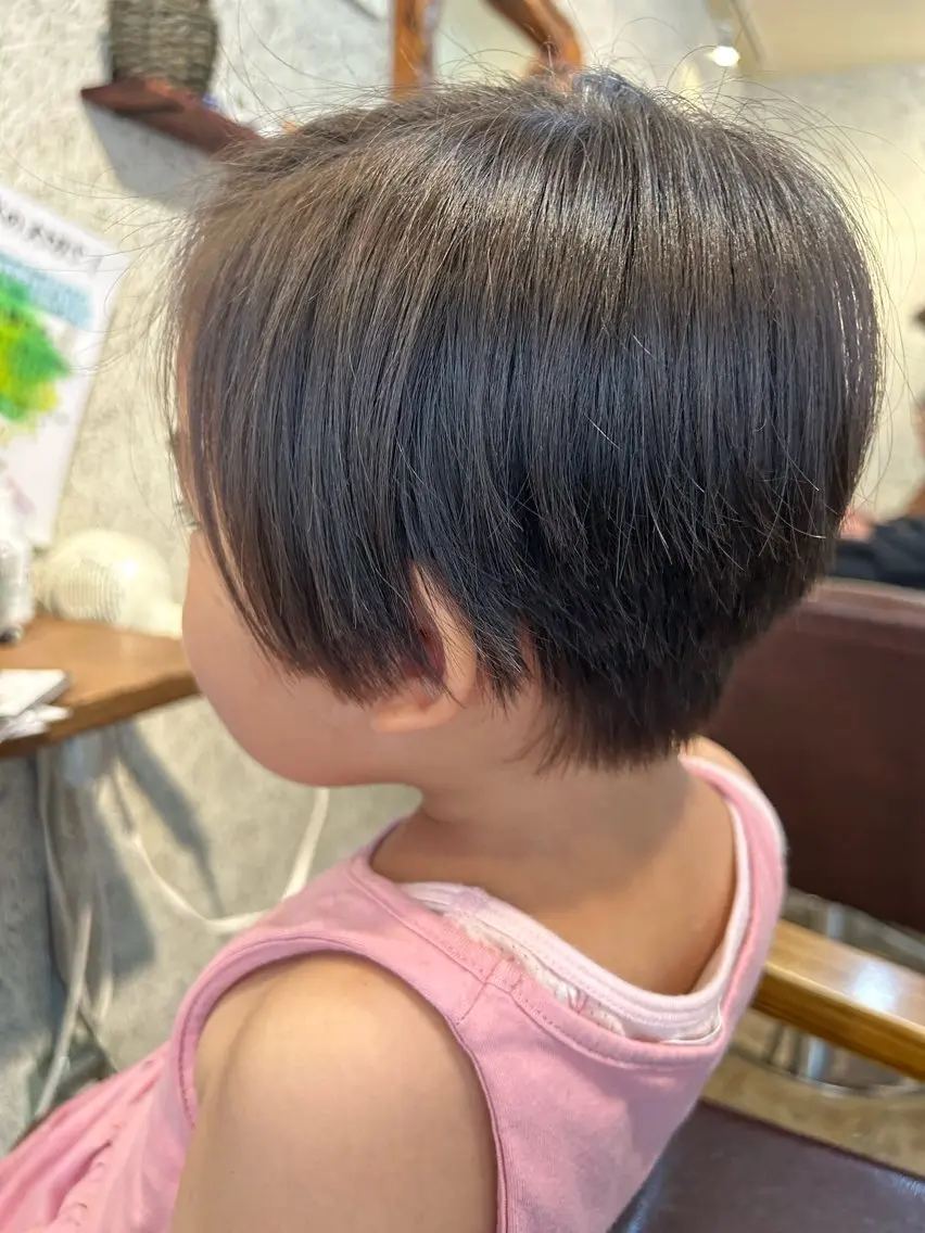 ショート キッズ カット 藤田 衣子のヘアスタイル