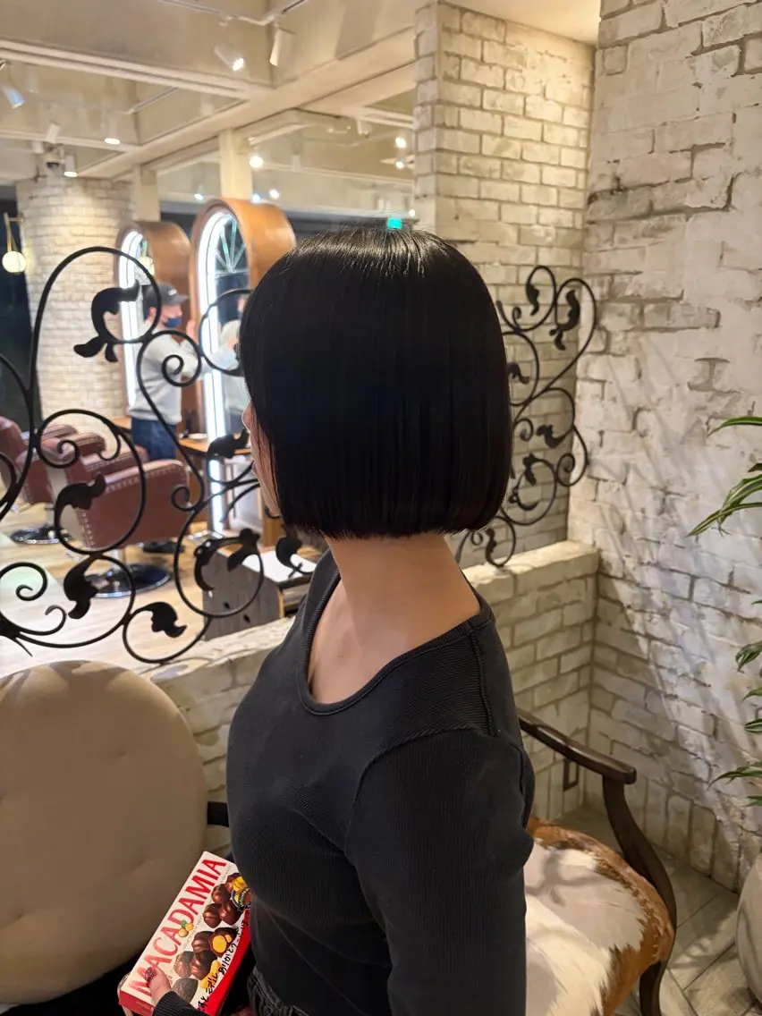 ショート ボブ 杉崎 朝佳のヘアスタイル