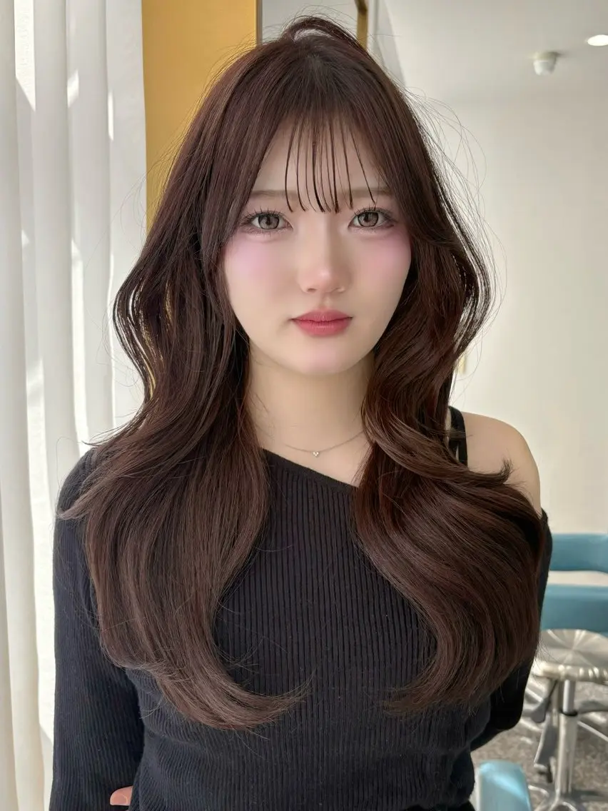 ロング カラー ベージュカラー ブラウンカラー 透明感カラー 韓国風ヘア レイヤーカット カット ヘアカラー トリートメント 透明感カラー Nau🎀のヘアスタイル