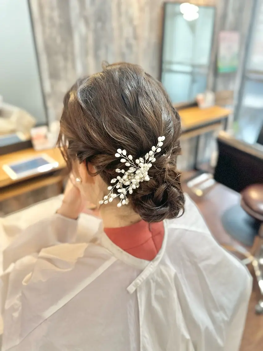 セミロング ヘアアレンジ ヘアセット Luzir⭐︎ GEN⭐︎のヘアスタイル