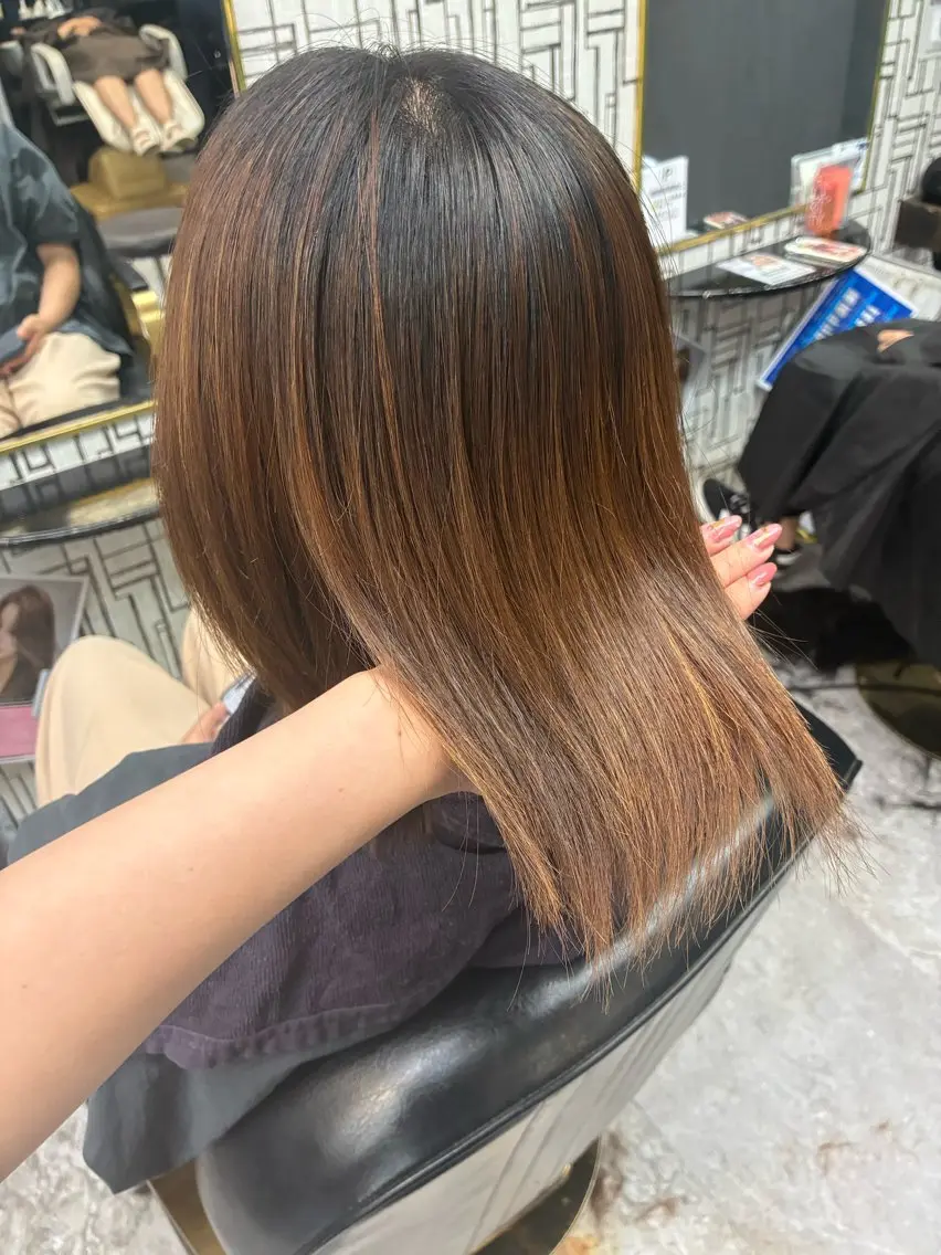 ミディアム 縮毛矯正 北村 理奈のヘアスタイル