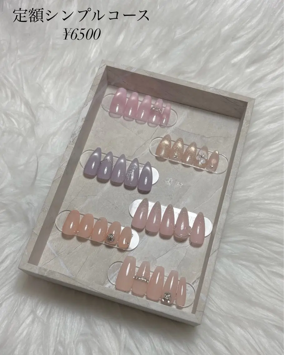 ネイル チークネイル ドット フラッシュネイル フラッシュマグ 韓国ネイル ハンドネイル nail salon Anela🪽🫧のネイルデザイン