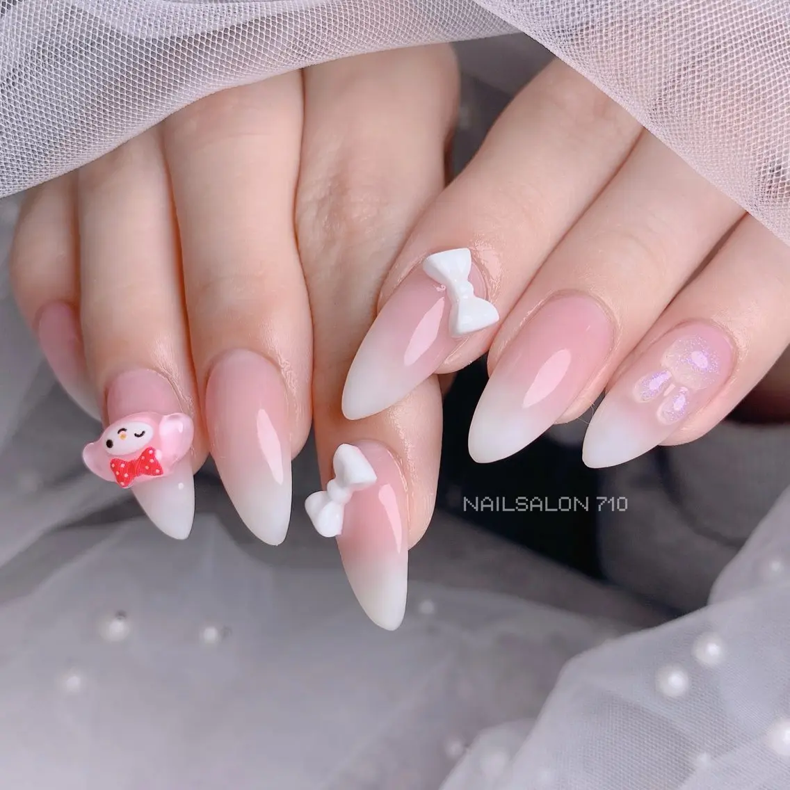 ネイル ハンドネイル フットネイル ナナイチゼロ I.Naoのネイルデザイン