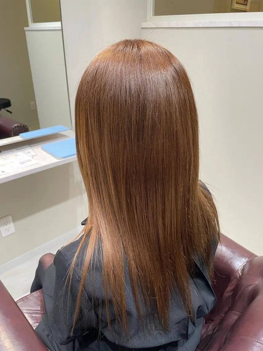 縮毛矯正（カット込み）の写真