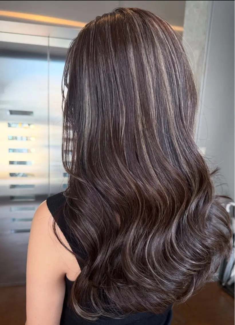 ロング ハイライト カット ヘアカラー 🌼透明感カラー ✳︎eri🌼のヘアスタイル