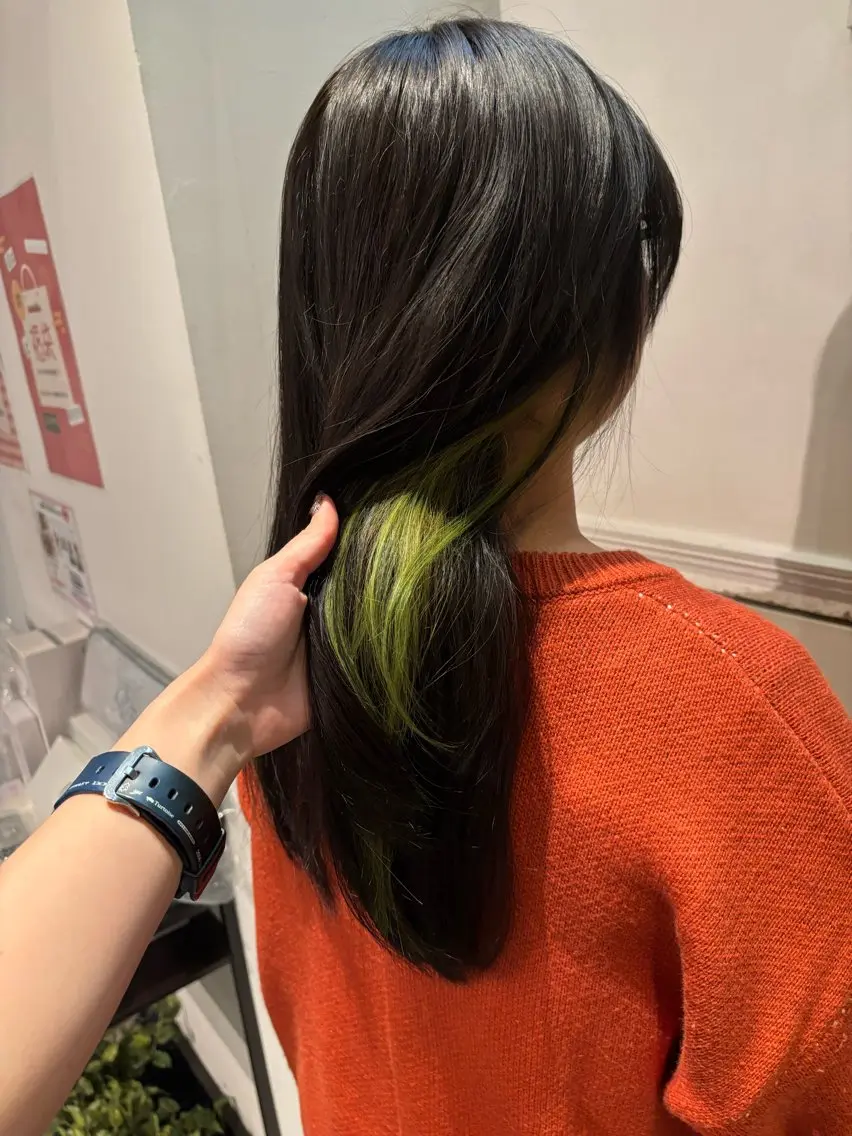 ロング カット ヘアカラー ワタナベ イオリ🧼のヘアスタイル