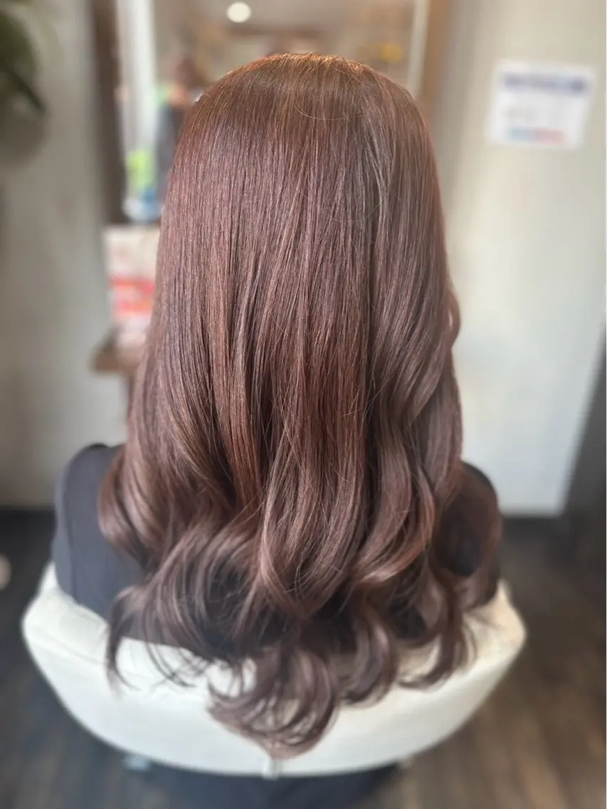 ロング カラー カット ヘアカラー トリートメント 石井 琉星のヘアスタイル