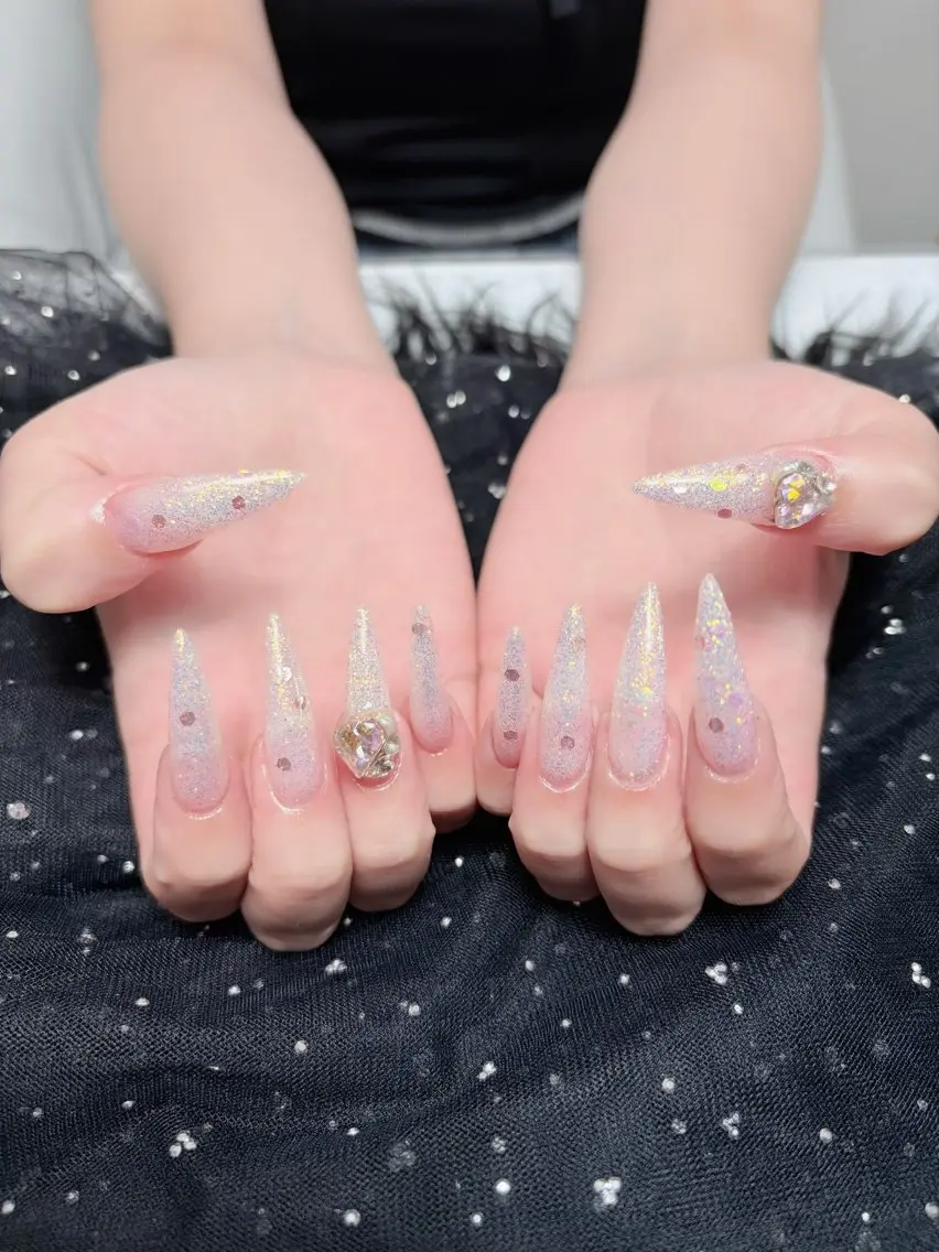 ネイル ハンドネイル フットネイル トアン ネイルのネイルデザイン