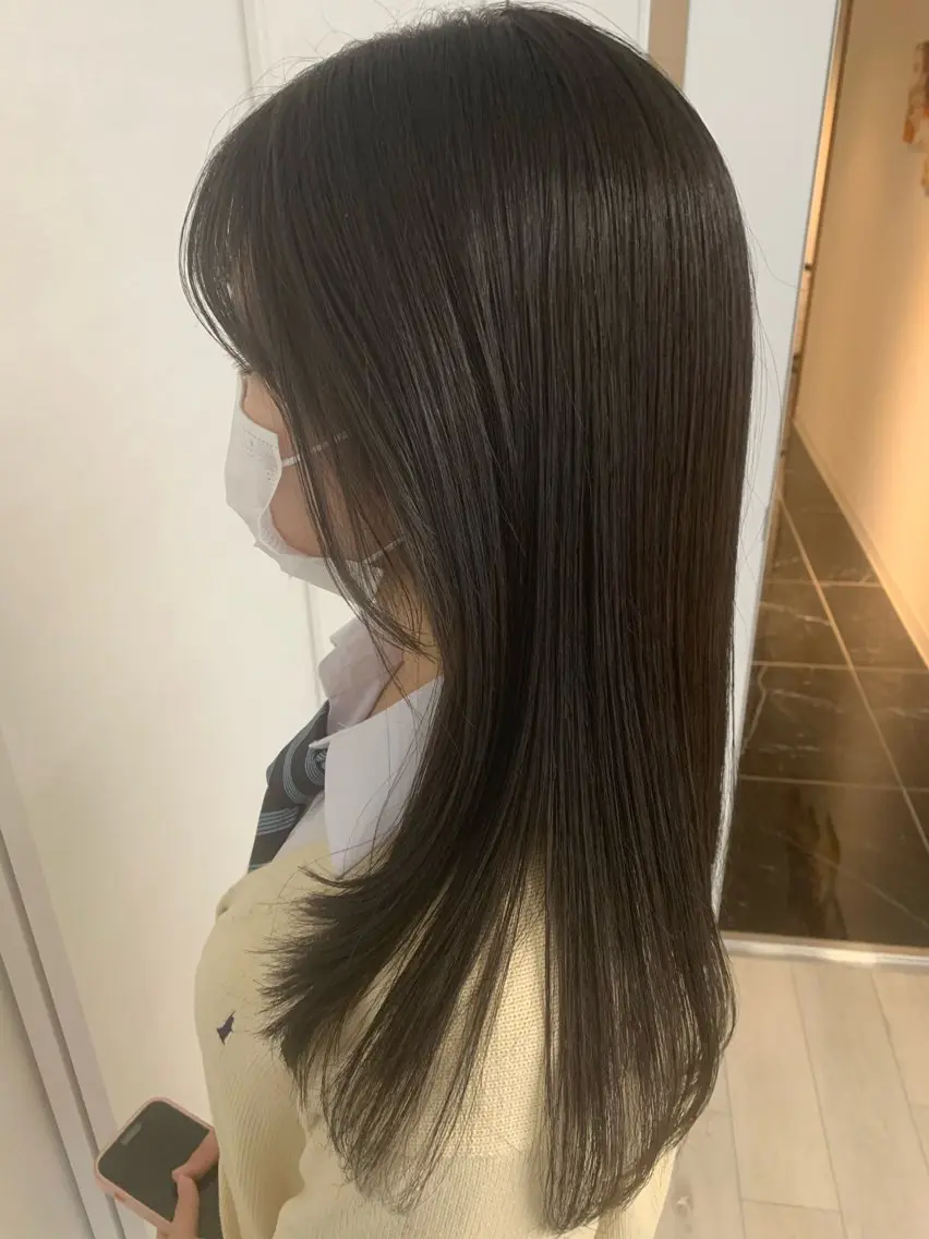 セミロング 🍃 𝙍𝙀𝙉𝘼のヘアスタイル