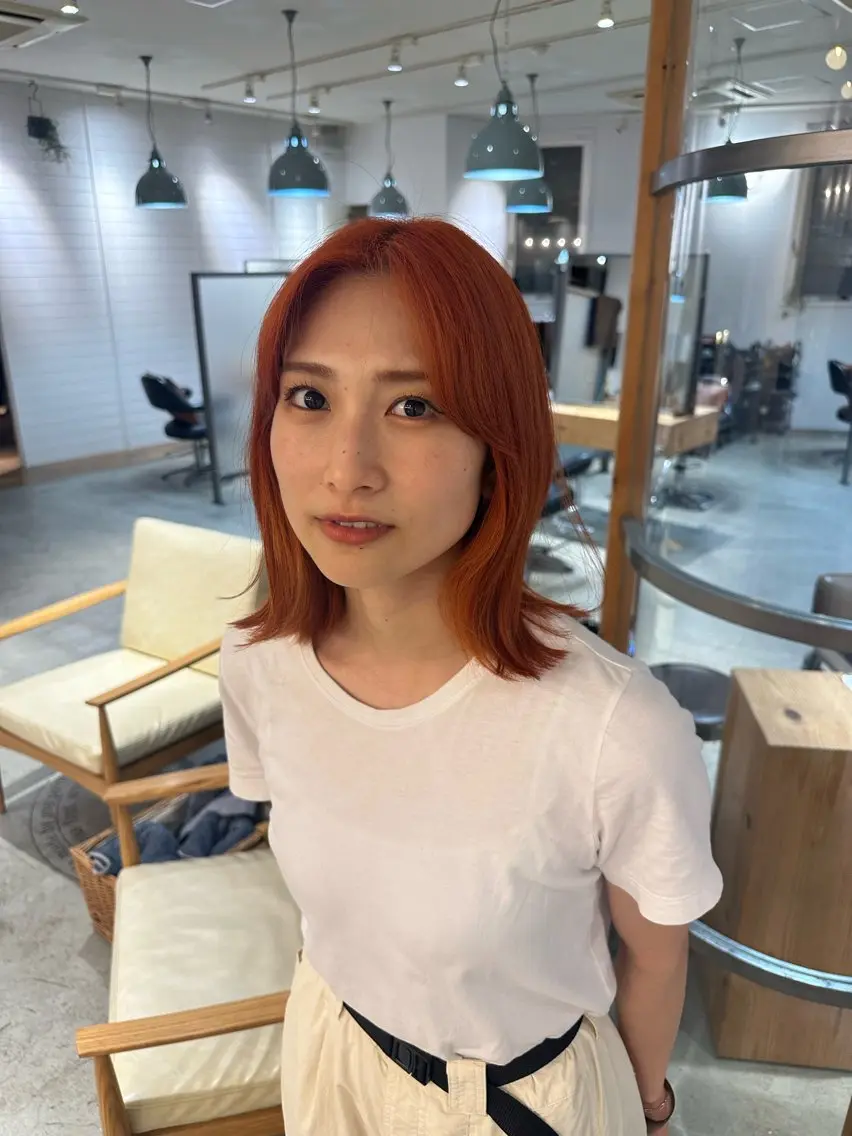 セミロング カラー ㅤㅤㅤㅤㅤㅤㅤㅤㅤㅤ 彩衣のヘアスタイル
