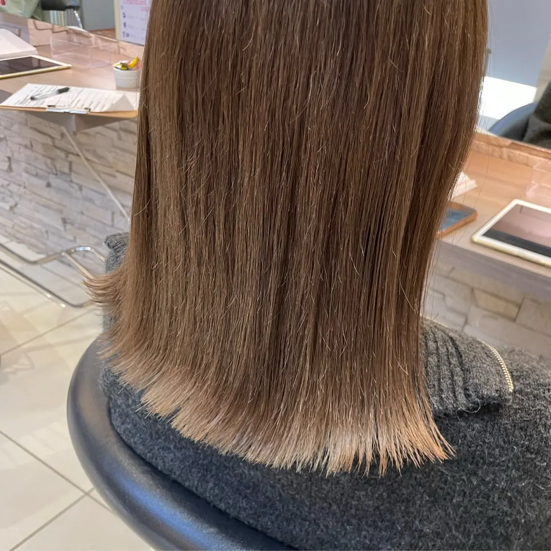 セミロング カット mao♡ベージュ/ 顔周りカットのヘアスタイル