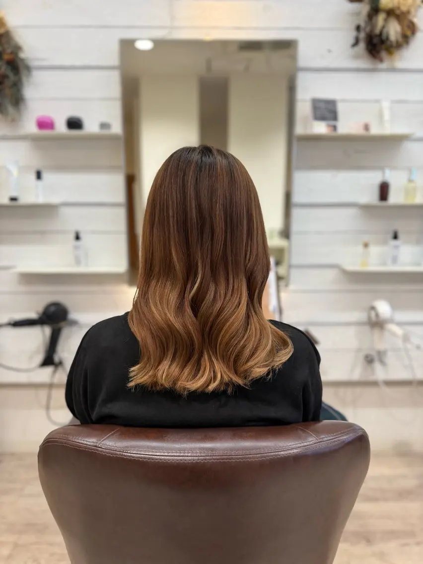 ミディアム 三原 つばさのヘアスタイル