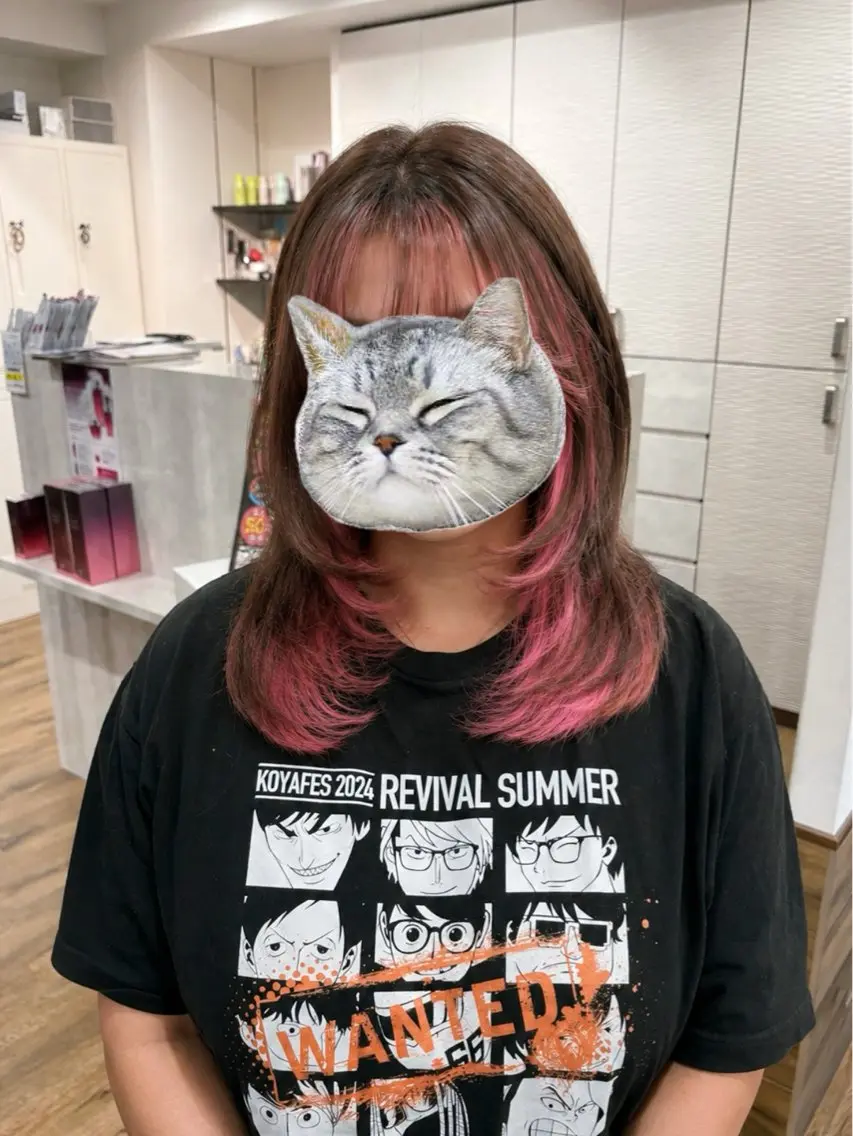 【🫧こっそりハイトーン楽しみたい方🫧】カット+インナーカラー+トリートメントの写真