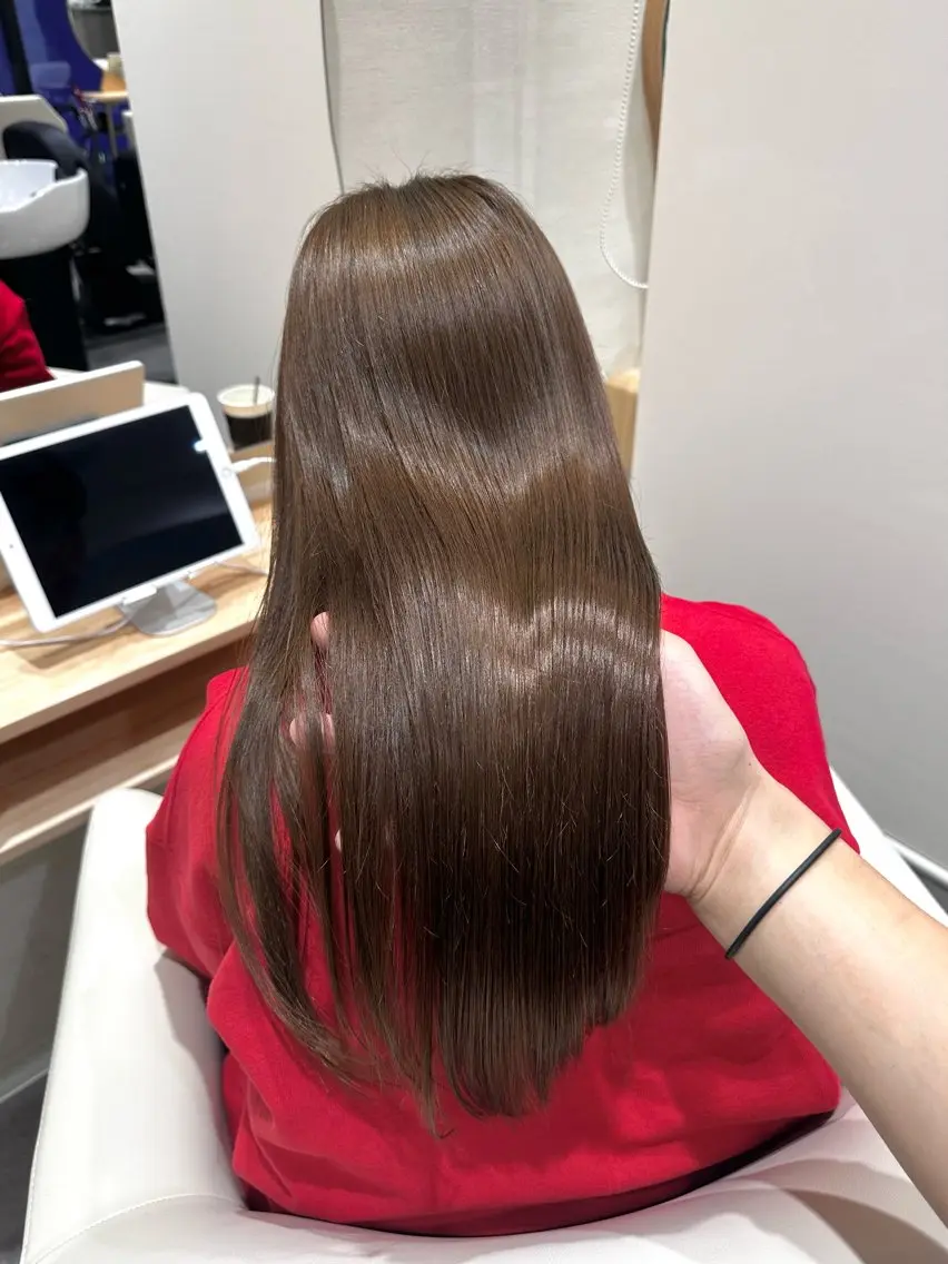 ロング カラー ベージュカラー ブリーチ ブリーチなしカラー カット ヘアカラー トリートメント 矢野 晃平のヘアスタイル